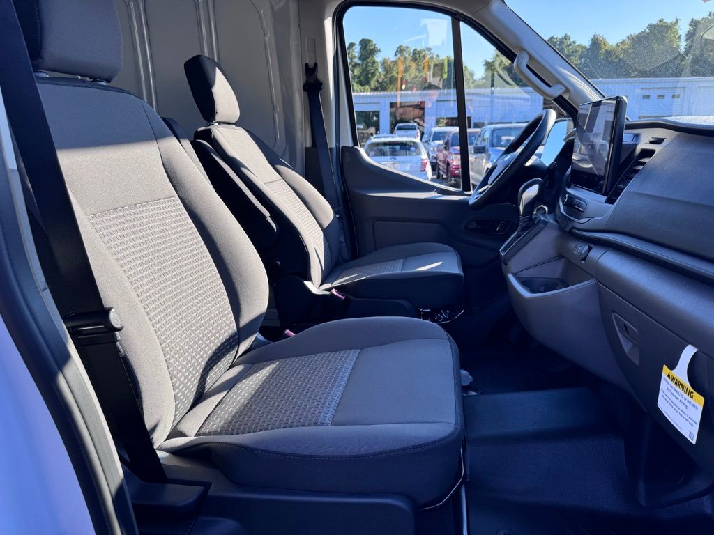 FordTransit-25021