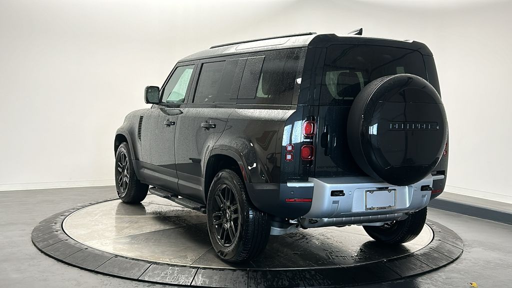 Thumbnail: 2025 Land Rover Defender - 3