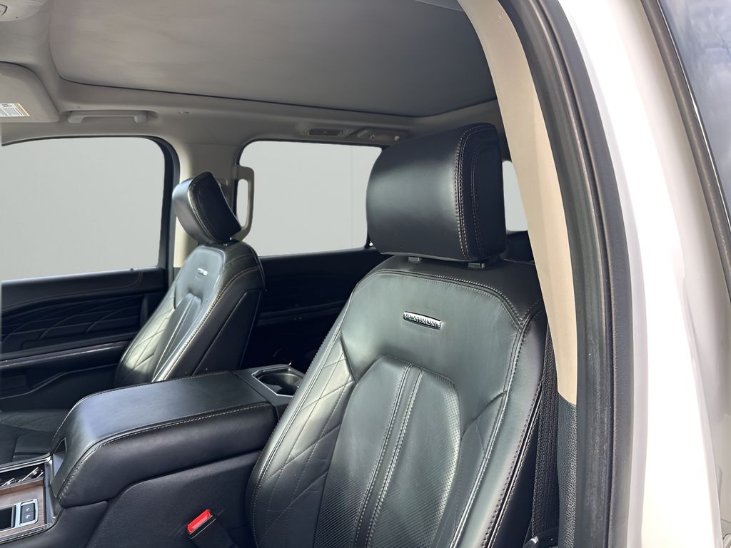 Used Car 2021 Ford Expedition  Platinum For Sale Under $40,000 In Austin, Texas