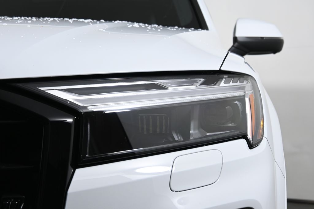 Thumbnail: 2026 Audi Q7 - 10