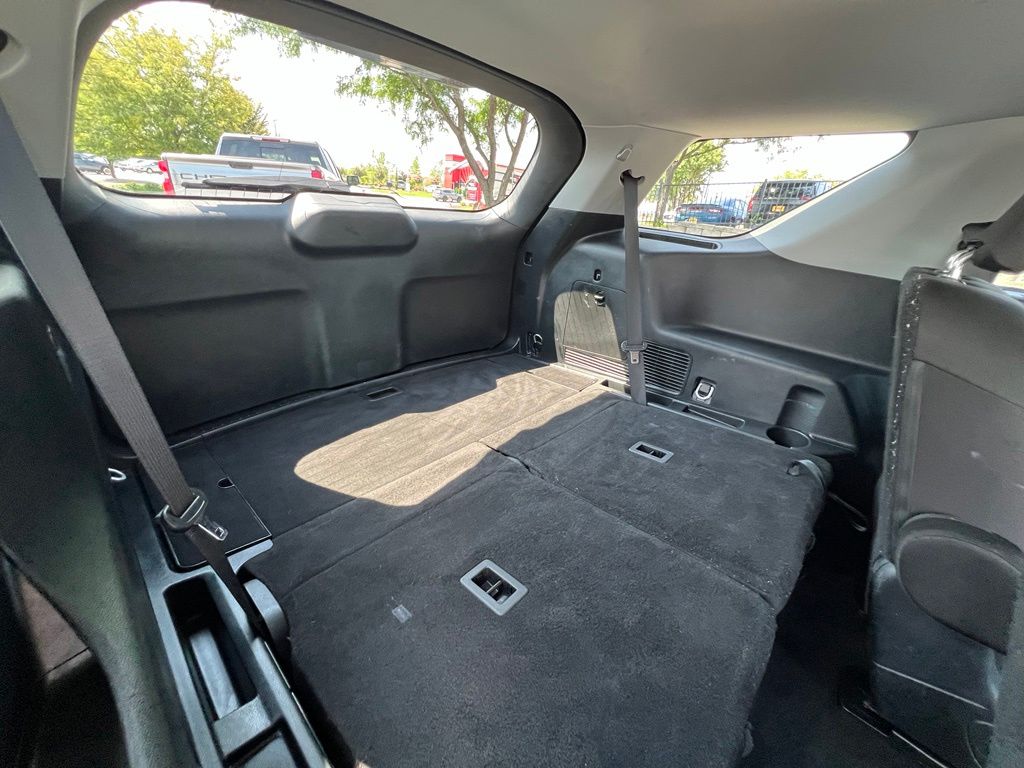 Used 2024 Ford Explorer SUV