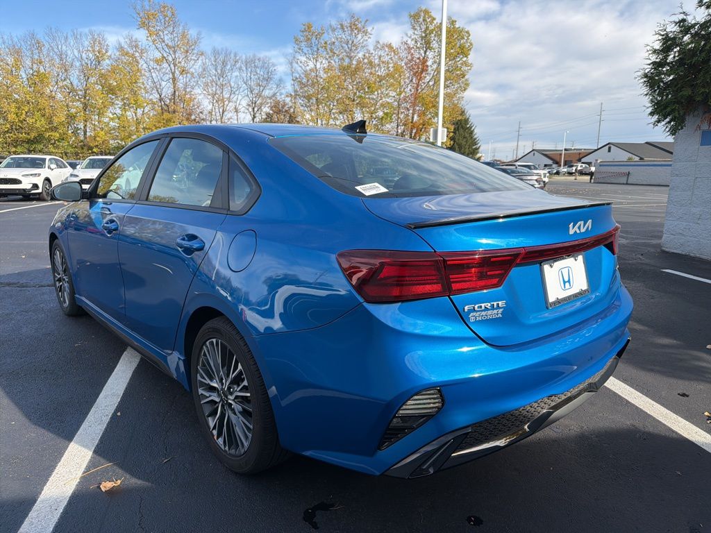 Thumbnail: 2023 Kia Forte - 3