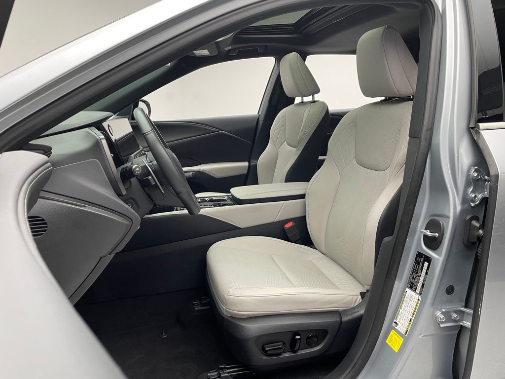 Thumbnail: 2024 Lexus RX - 13