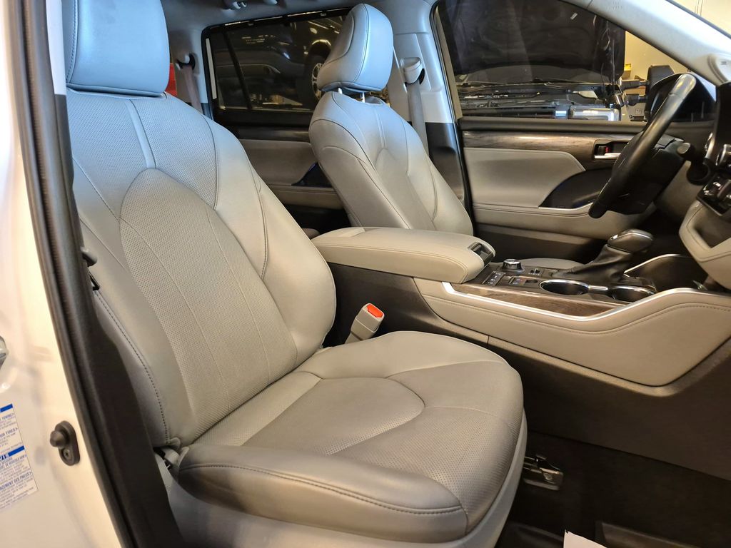 2022 Toyota Highlander Limited Beige at Don McGill Toyota