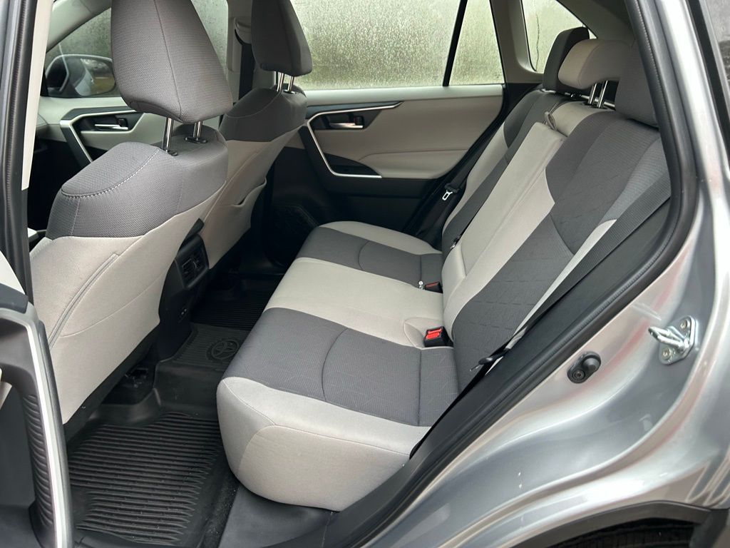 Thumbnail: 2025 Toyota RAV4 - 12