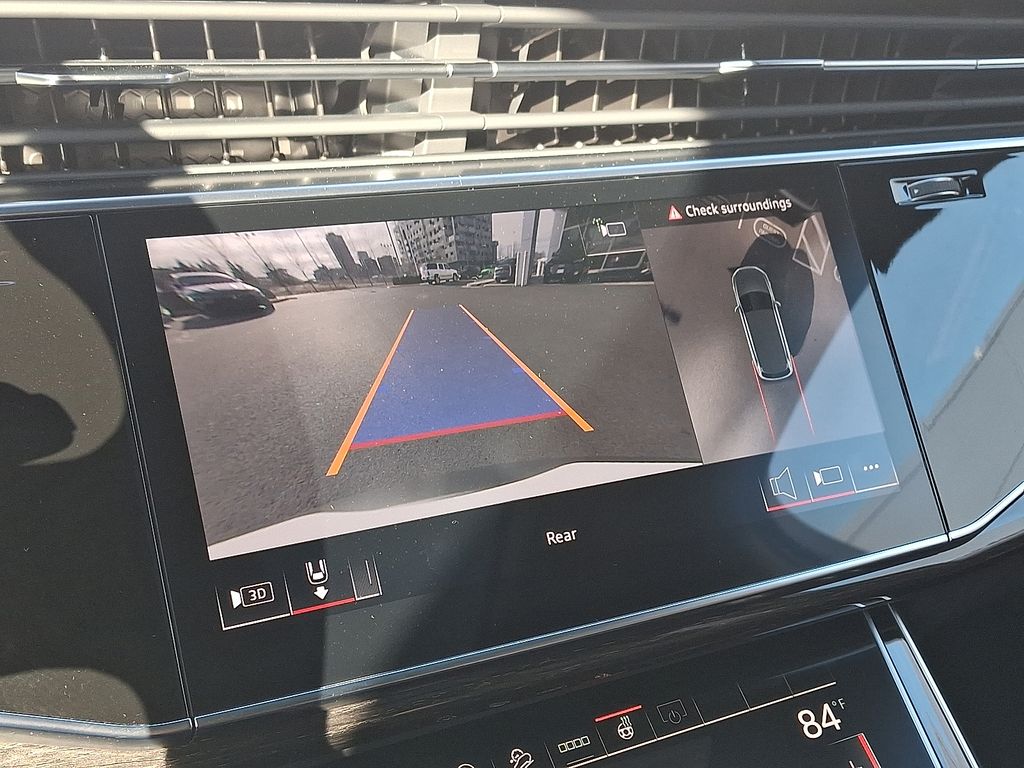 Thumbnail: 2026 Audi Q7 - 15