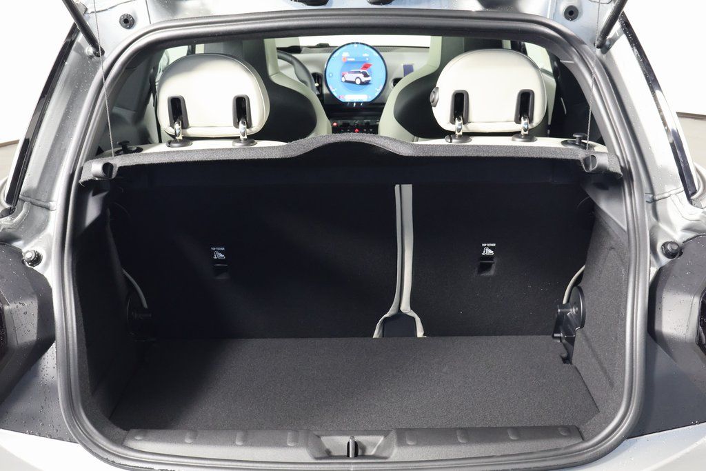2025 MINI Cooper Hardtop S 8