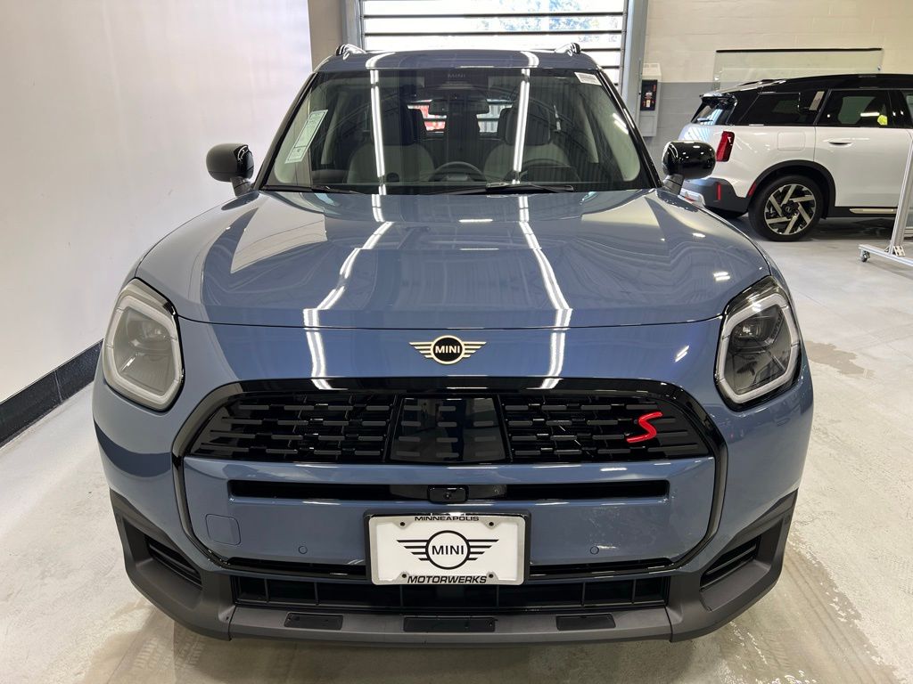 2025 MINI Cooper Countryman Base 3