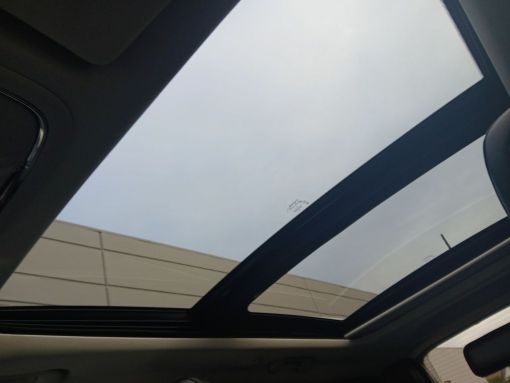 Used Car 2019 Jeep Cherokee  Latitude Plus For Sale Under $20,000 In Austin, Texas