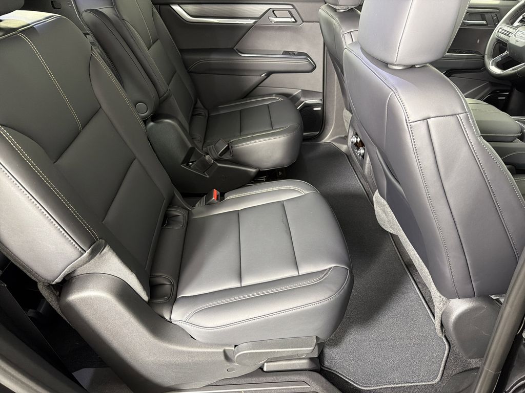 new 2026 GMC Acadia car, priced at $46,625