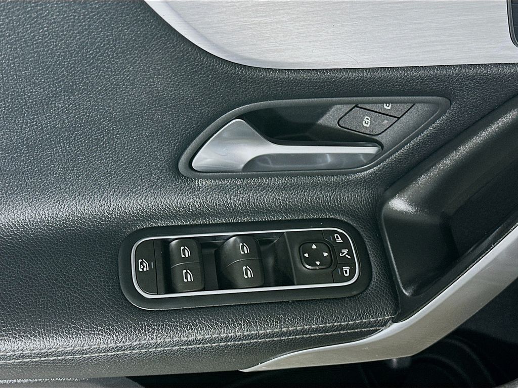 Used 2021 Gray Mercedes-Benz A 220 image 24