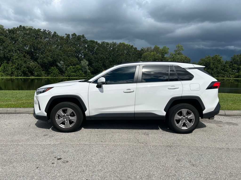 Thumbnail: 2022 Toyota RAV4 - 2