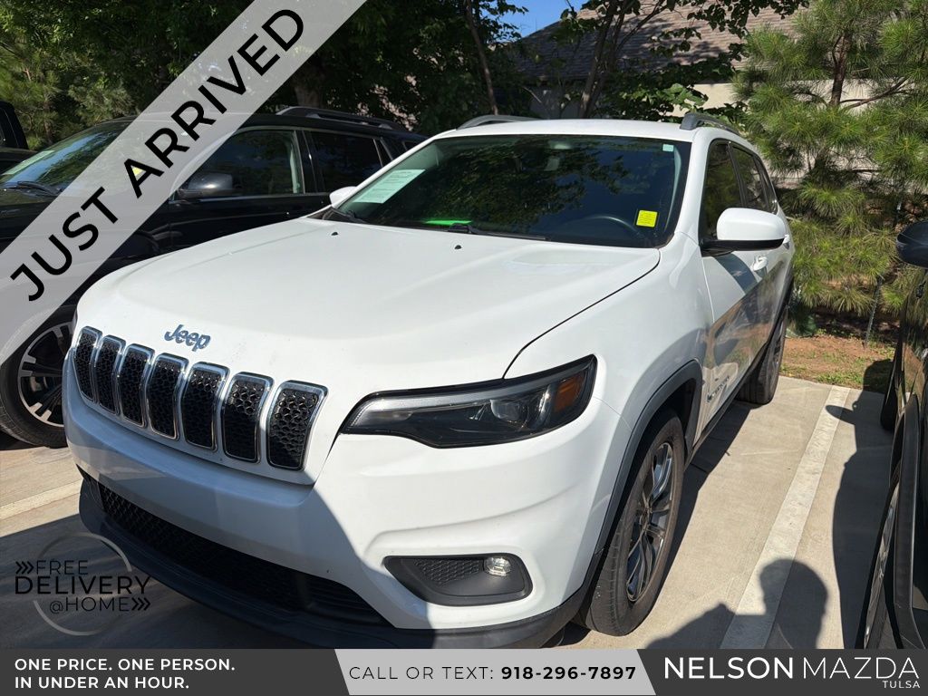 2019 Jeep Cherokee Latitude Plus's photo