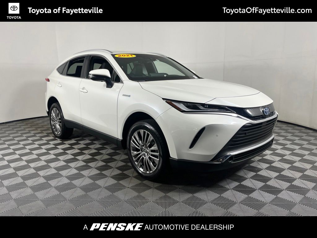 Thumbnail: 2021 Toyota Venza - 6
