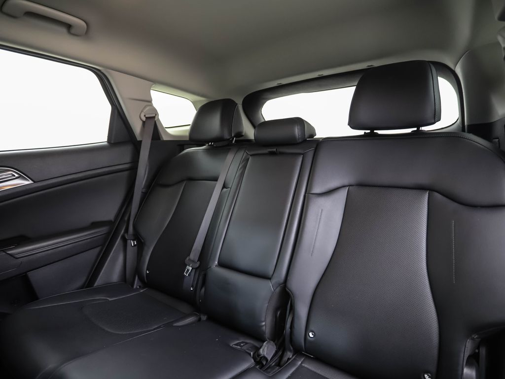 Thumbnail: 2023 Kia Sportage - 23