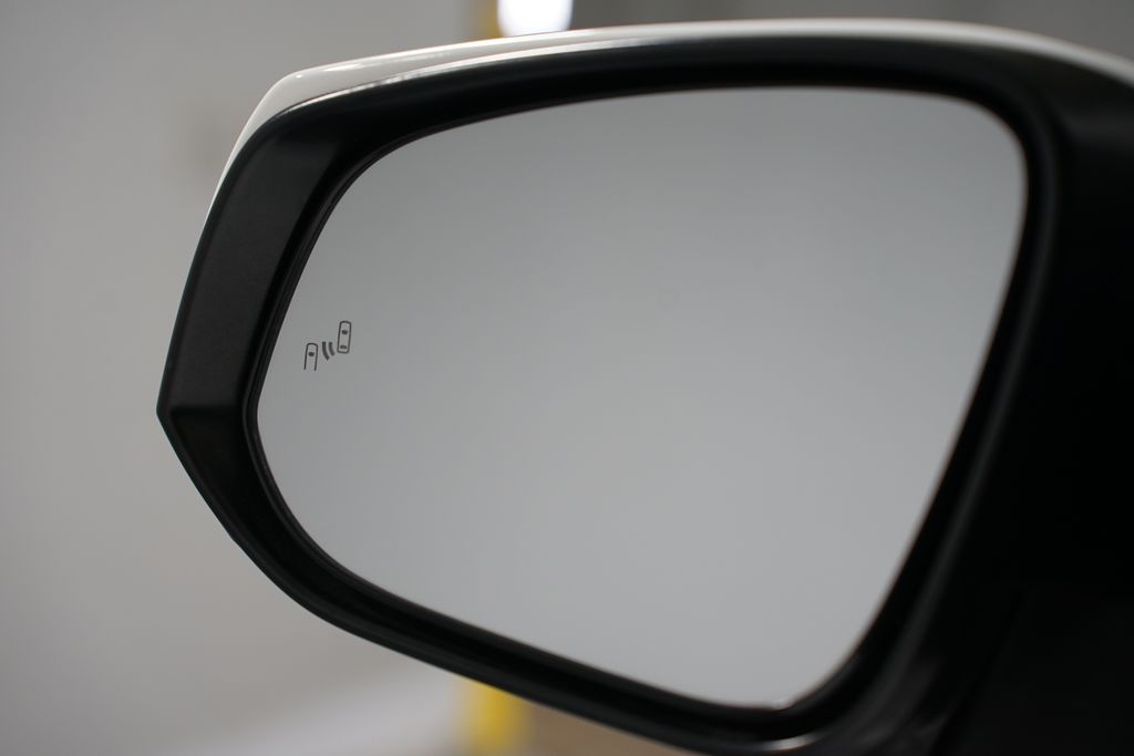 Thumbnail: 2021 Toyota Tacoma - 26