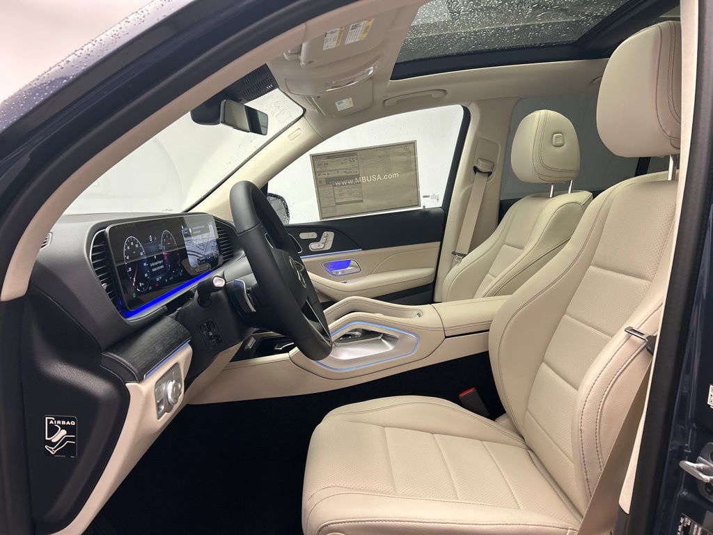 Thumbnail: 2026 Mercedes-Benz GLE - 12