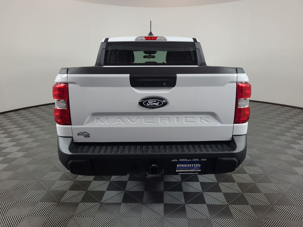 View vehicle photo 4