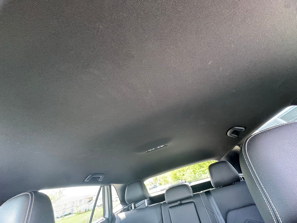 Used 2025 Volkswagen Atlas Cross Sport SUV