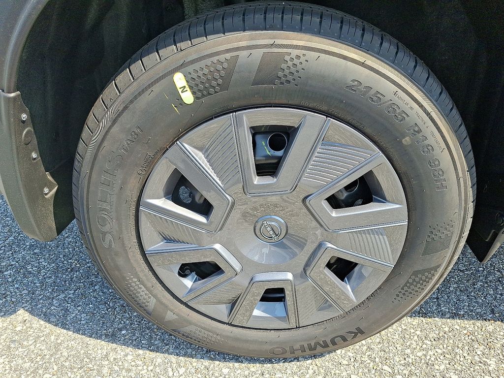 2026 Nissan Kicks — photo 5