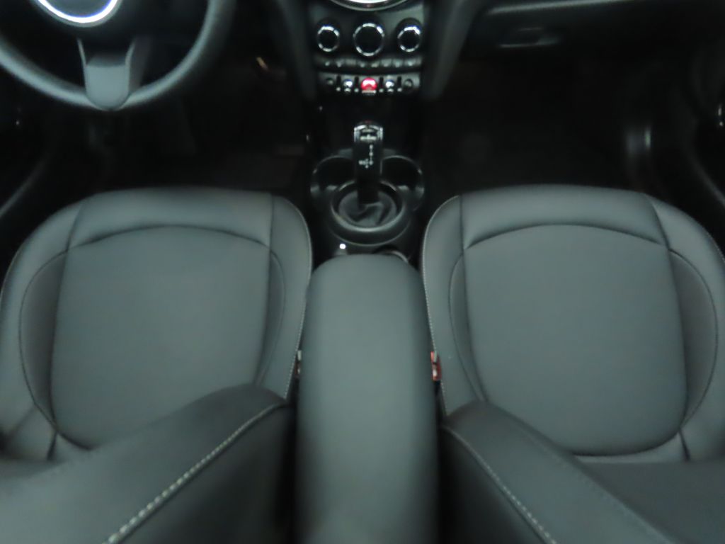 Thumbnail: 2023 MINI Cooper - 16