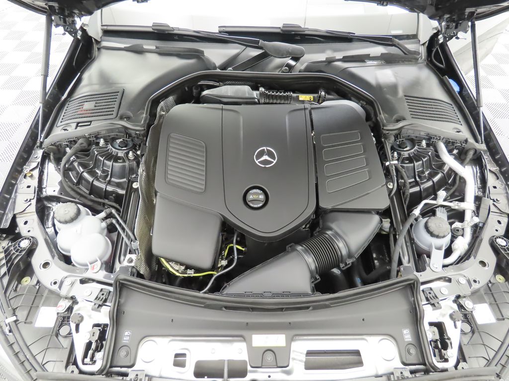 Thumbnail: 2025 Mercedes-Benz C-Class - 31