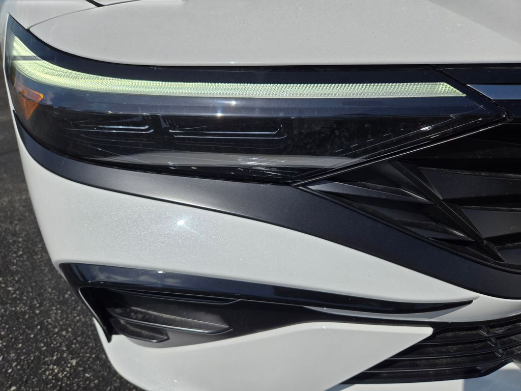 Thumbnail: 2025 Hyundai Elantra - 12