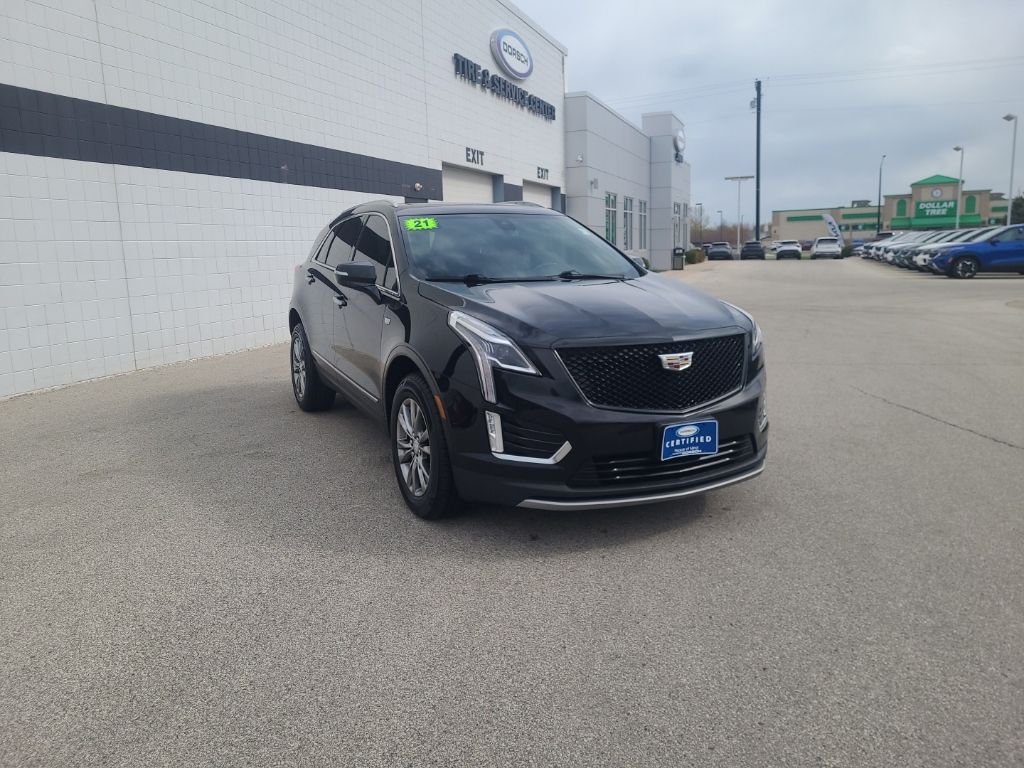 used 2021 Cadillac XT5 car, priced at $25,632