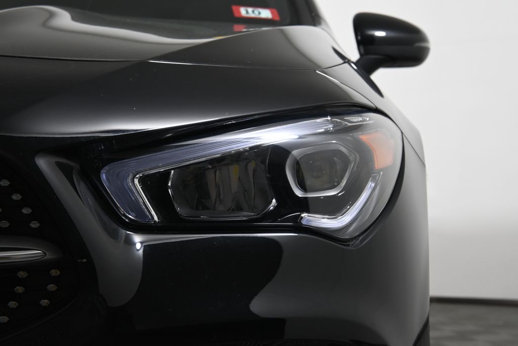 Thumbnail: 2022 Mercedes-Benz CLA - 10