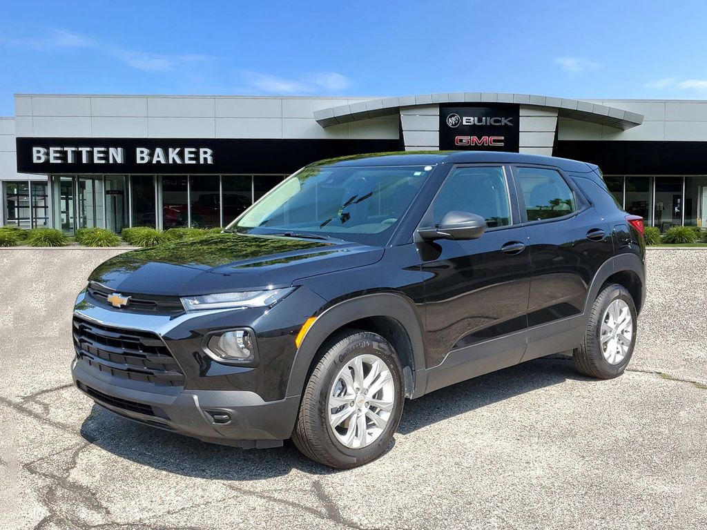 2023 Chevrolet TrailBlazer LS 3