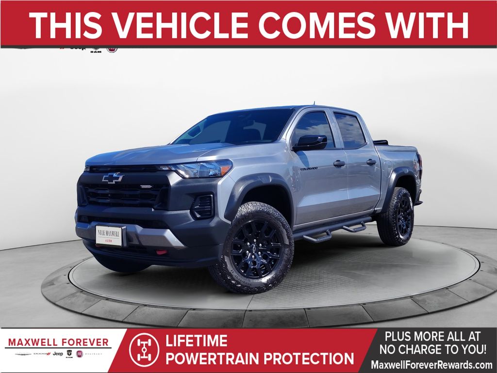 Used Car 2024 Chevrolet Colorado  Trail Boss For Sale Under $40,000 In Austin, Texas