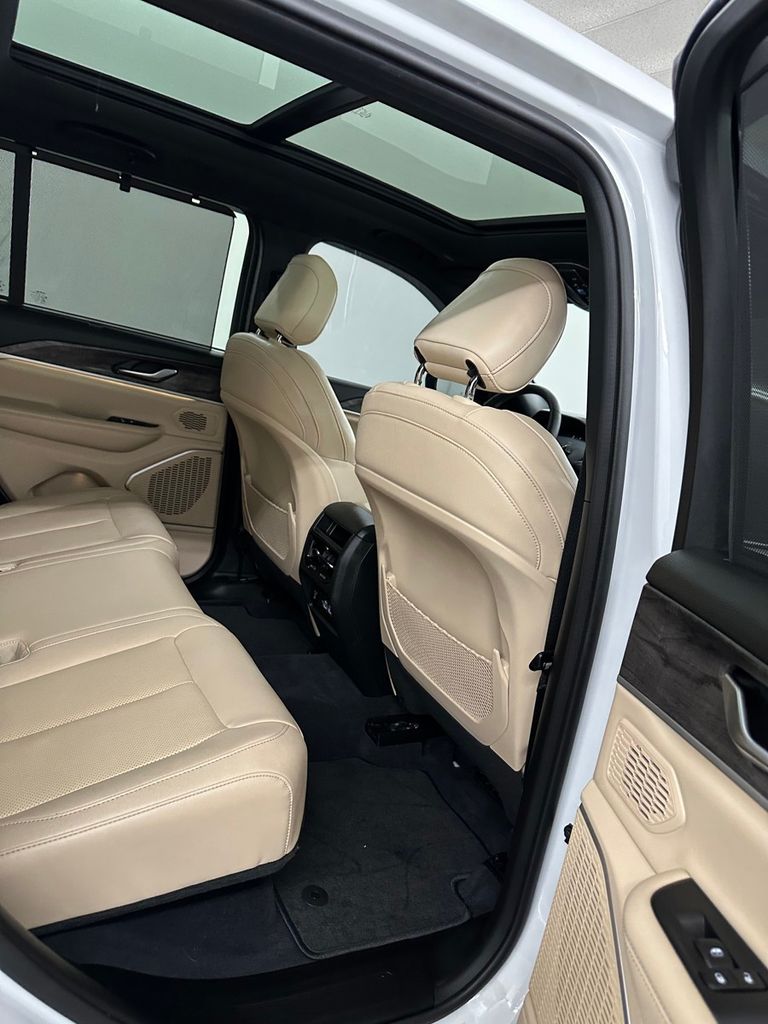 used 2022 Jeep Grand Cherokee car, priced at $25,985