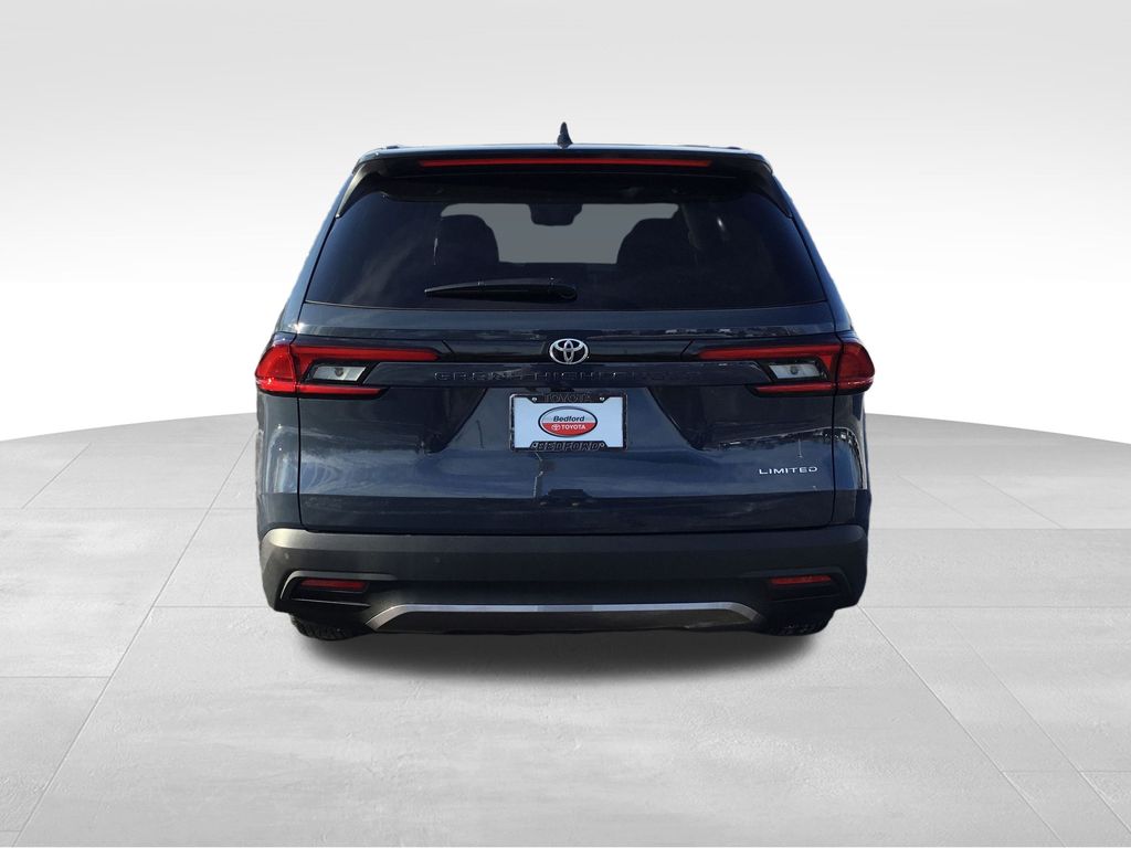 Thumbnail: 2026 Toyota Grand Highlander - 4