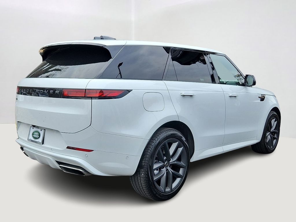 Thumbnail: 2025 Land Rover Range Rover Sport - 4