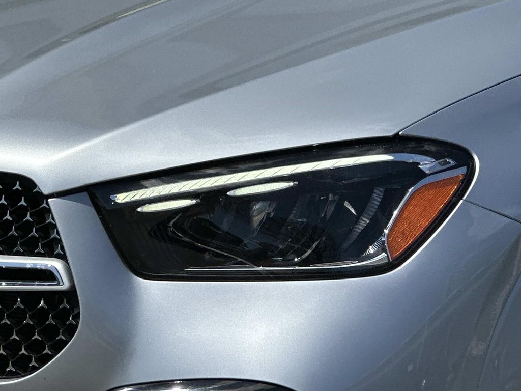 Thumbnail: 2024 Mercedes-Benz GLE - 3