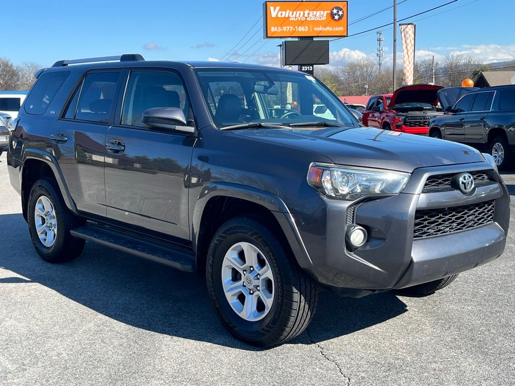 2019 Toyota 4Runner SR5 4WD