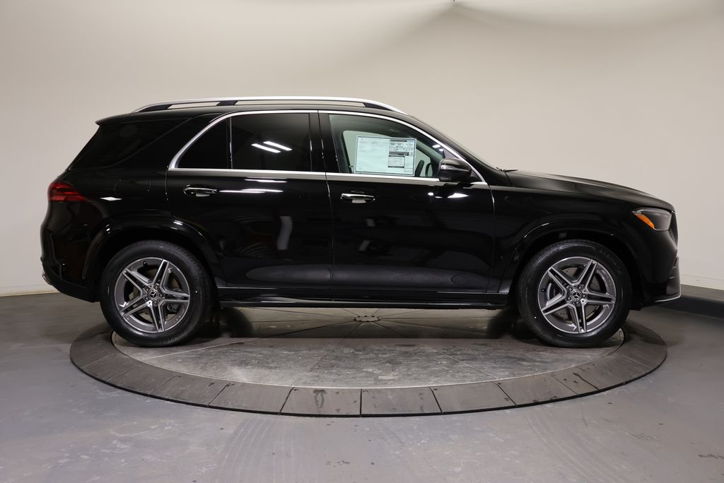 Thumbnail: 2026 Mercedes-Benz GLE - 8