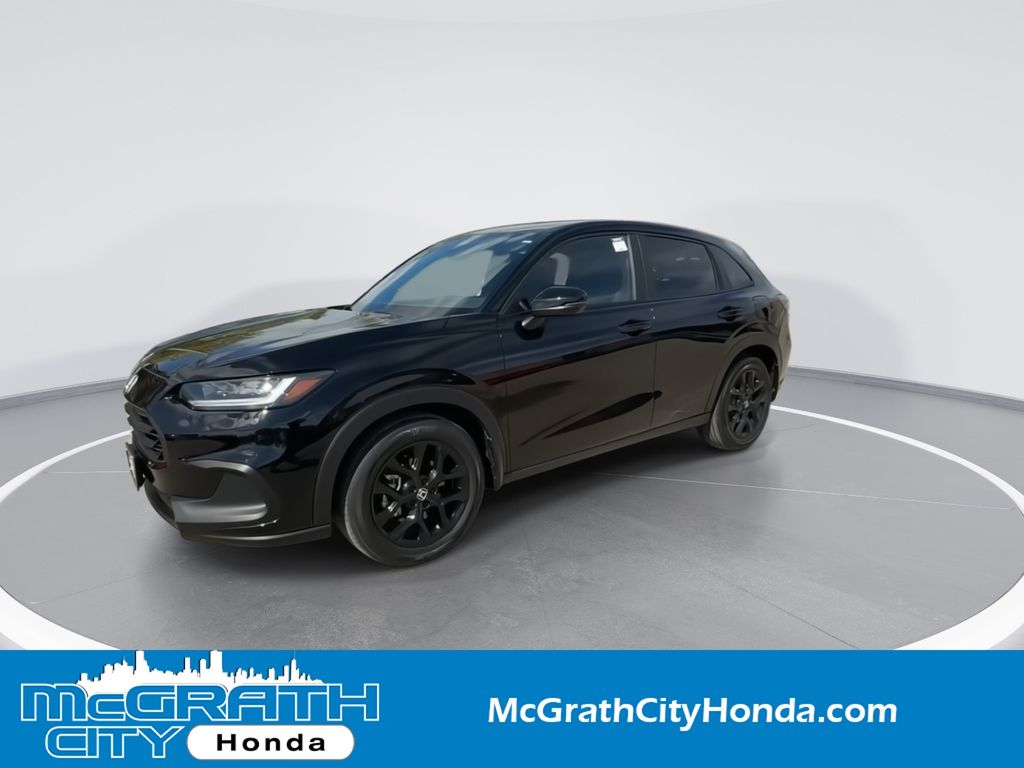 View vehicle photo 4