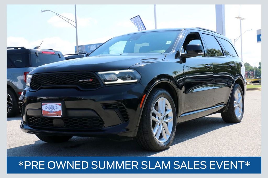 DB Black Crystal Clearcoat 2024 Dodge Durango SUV / Crossover Rear-Wheel Drive 8-Speed Automatic