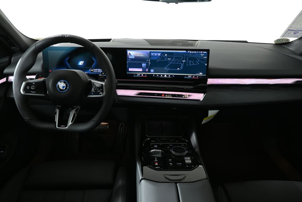 Thumbnail: 2026 BMW 5 Series - 18