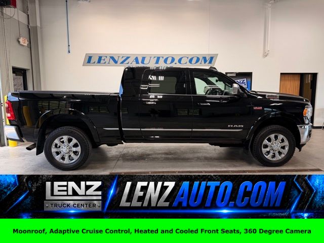 Diamond Black Crystal Pearlcoat 2020 RAM 2500 Pickup Truck Four-Wheel Drive 8-Speed Automatic
