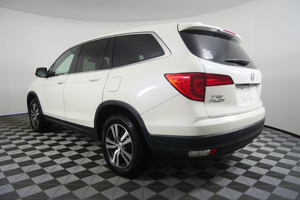 Thumbnail: 2018 Honda Pilot - 5