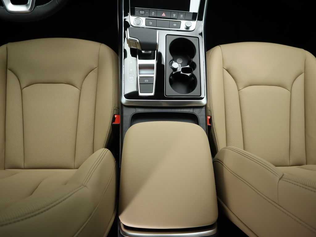 2025 Audi Q7 Premium Plus 17