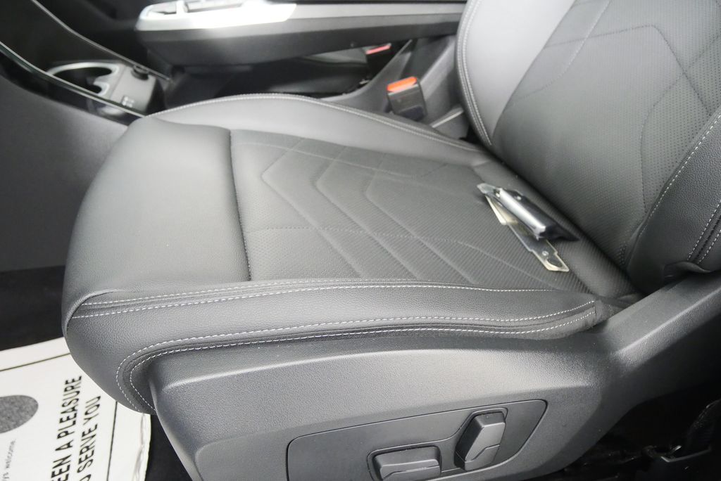 2023 BMW X1 xDrive28i 10