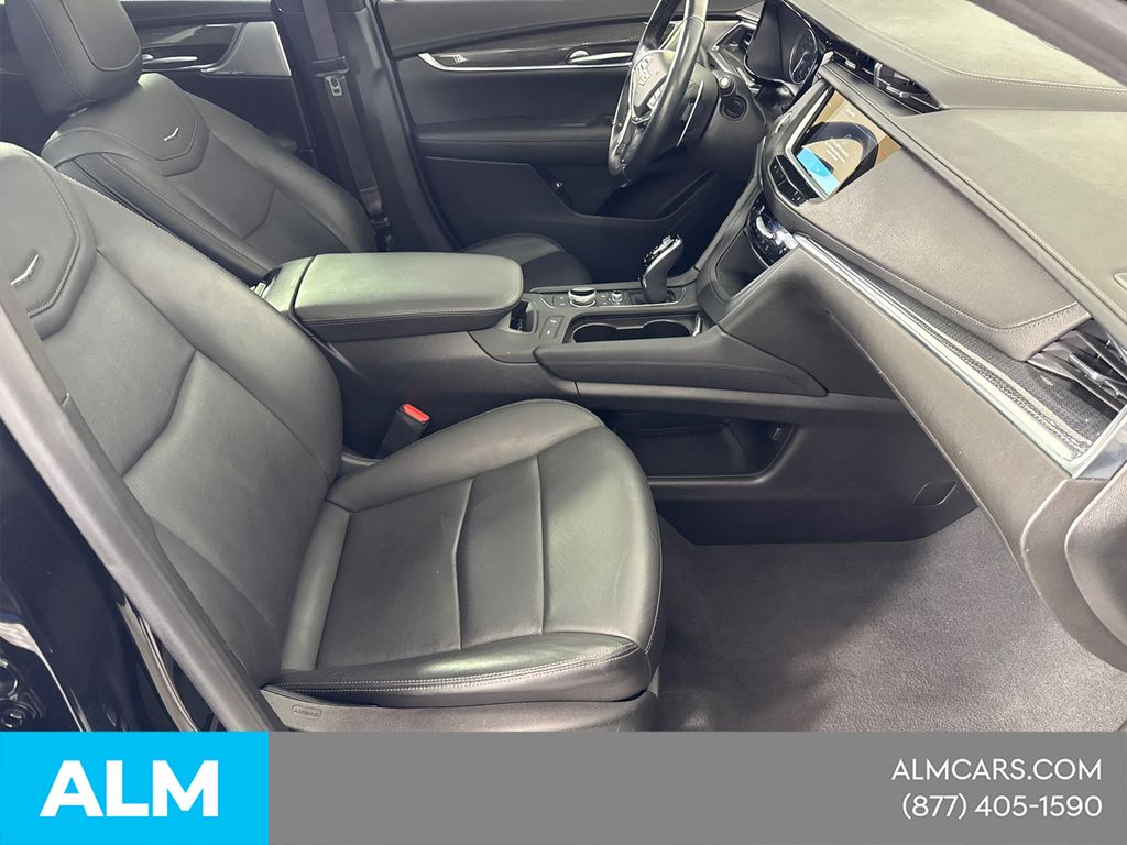Used 2023 Black Cadillac Sport image 17