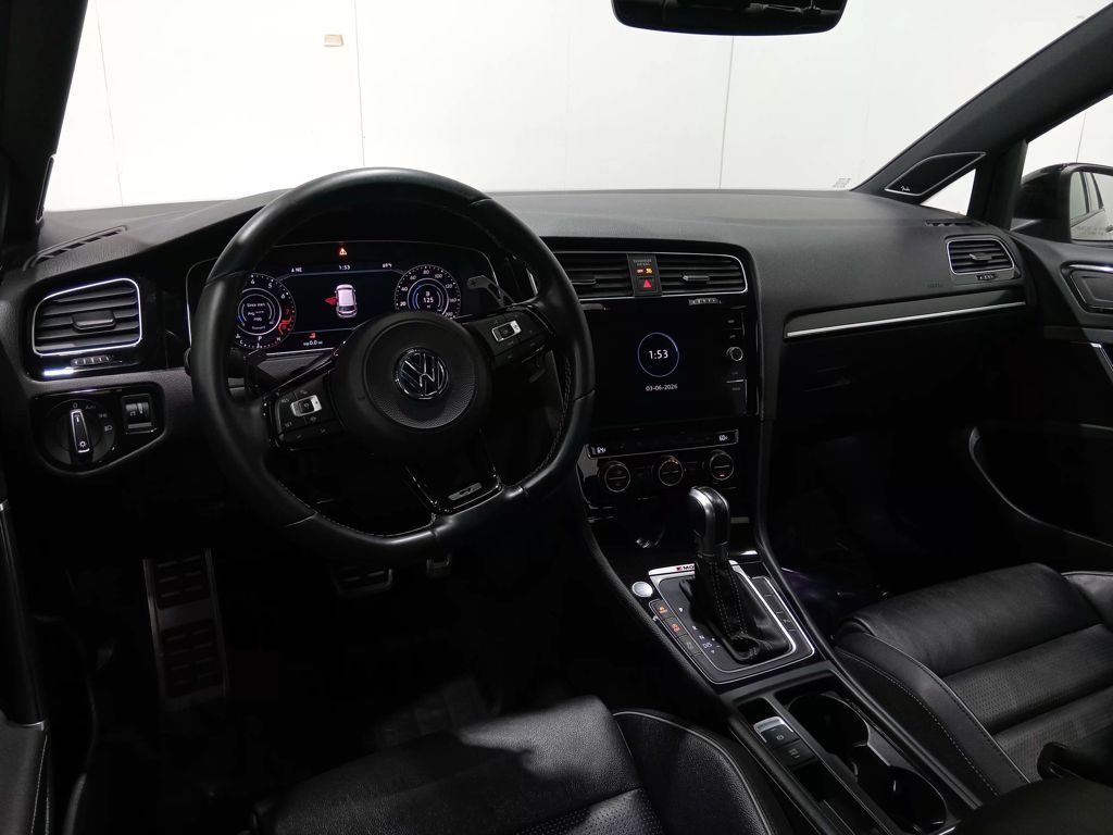 2019 Volkswagen Golf R 2.0T w/DCC & Navigation