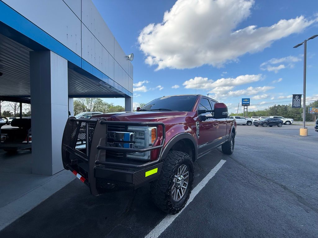 Red 2017 Ford F-250 Super Duty King Ranch Crew Cab 4WD Pickup Truck Four-Wheel Drive 6-Speed Automatic