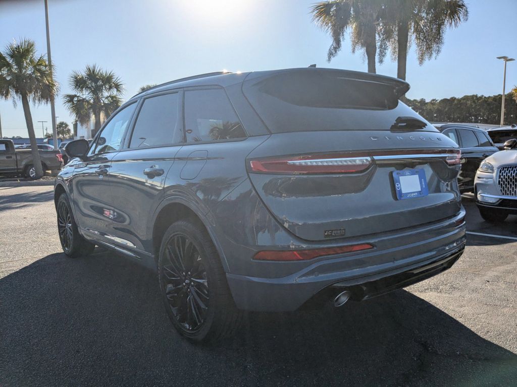 2026 Lincoln Corsair Premiere