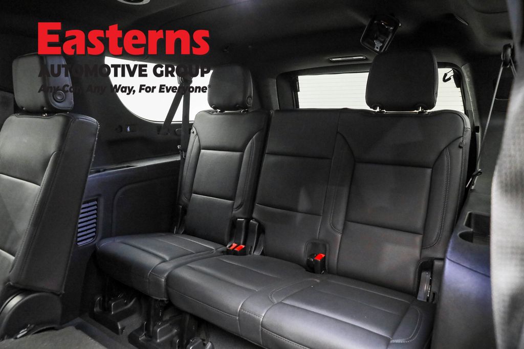 Used 2023 Gray Chevrolet LT image 35