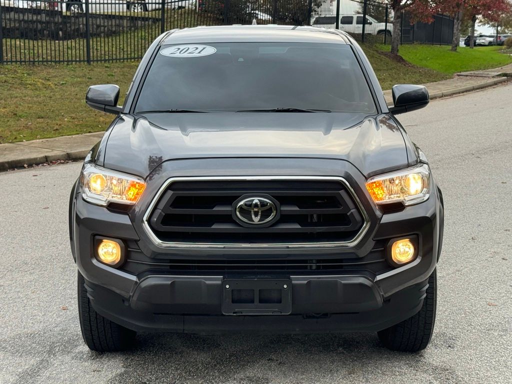 2021 Toyota Tacoma SR5 8